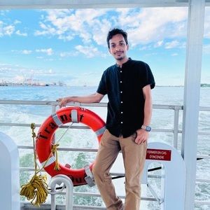 Meet your Posher, Israt